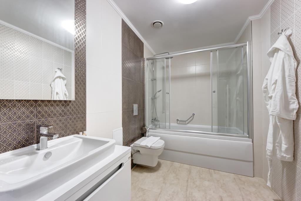 Boutique Hotel Diama Mratin Room photo